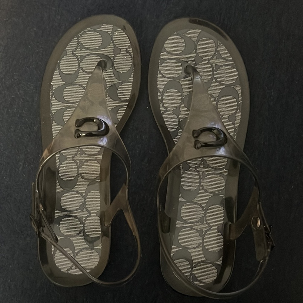 Natalee Jelly Sandal. Coach size 8 Jelly sandals